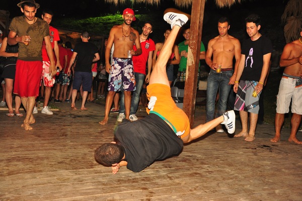 Zoo Beach Party 